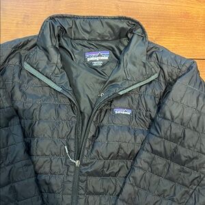 Patagonia Men's Black Puffer Jacket